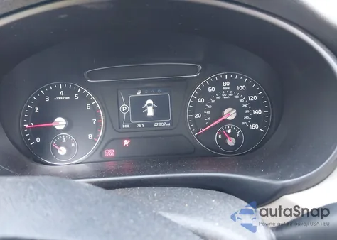 2018 Kia Sorento 2.4L Lx из США, поврежденный, VIN 5XYPG4A30JG376946